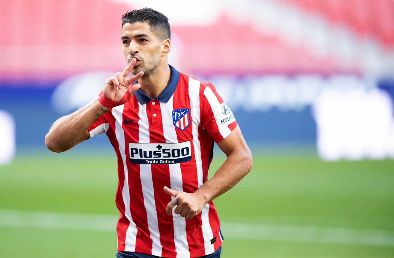 Luis Suárez brilló en su debut con el Atlético de Simeone