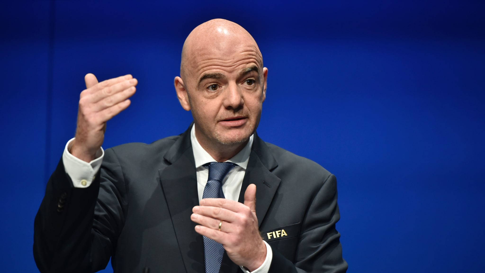 14.000 millones, la pérdida económica que afronta la FIFA