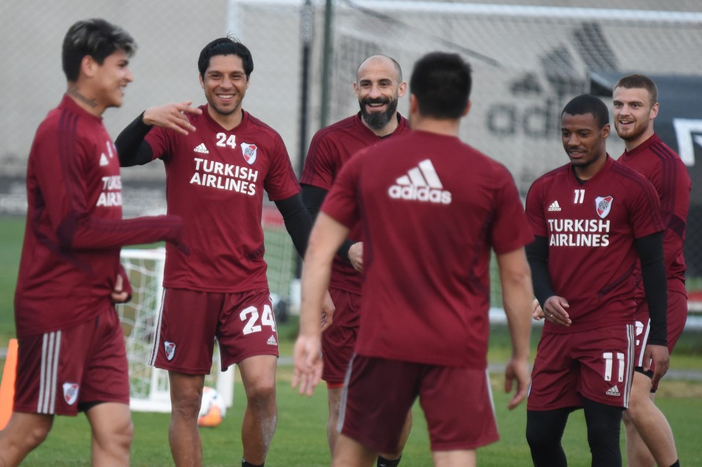 River: todos negativos