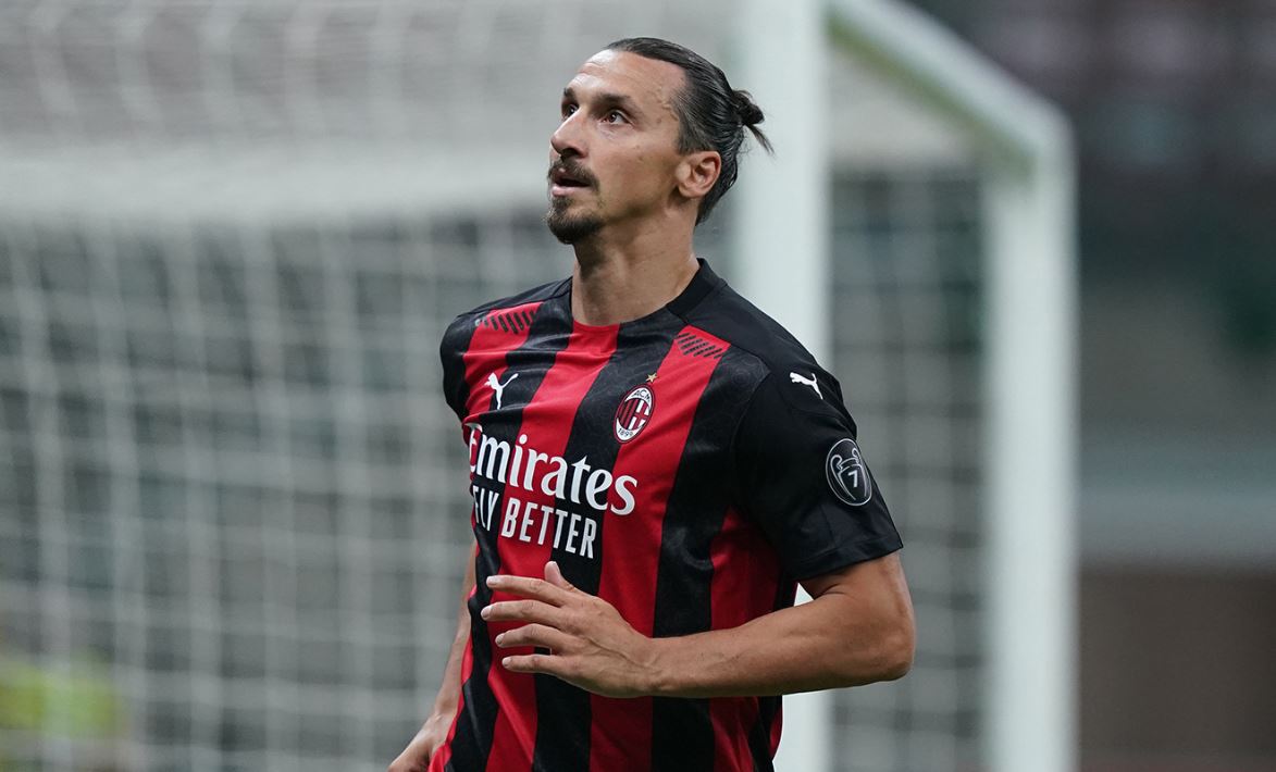 Ibrahimovic dio positivo de coronavirus