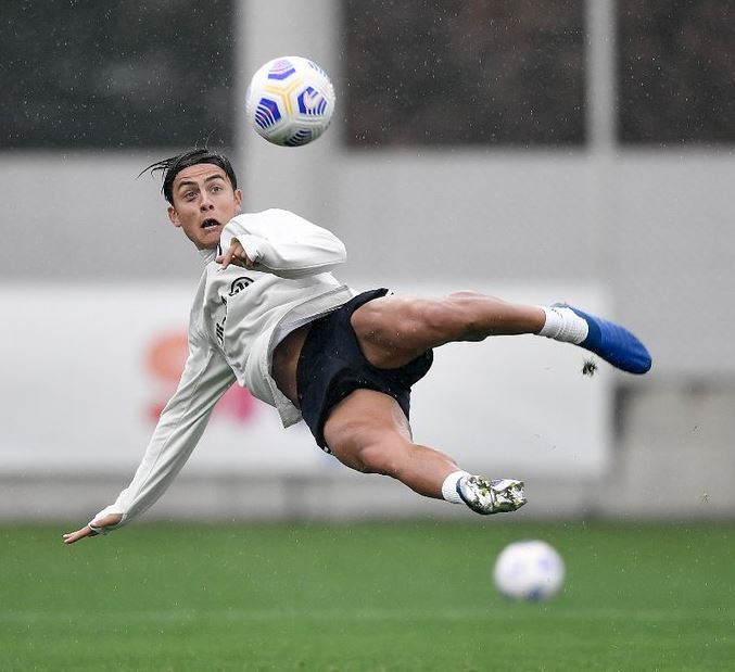 Dybala vuelve a jugar después de casi tres&nbsp;meses