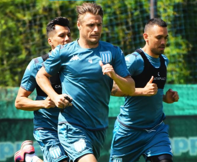 Racing, en busca de su primer&nbsp;triunfo
