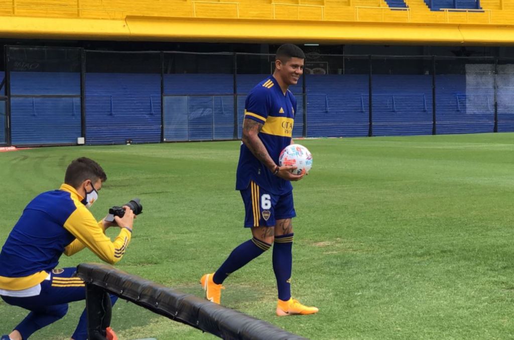 Boca presentó a Marcos&nbsp;Rojo