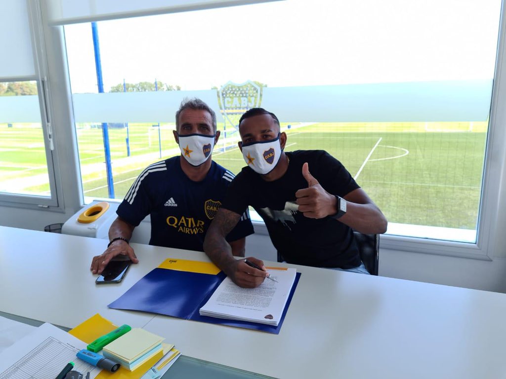 Villa renueva contrato con&nbsp;Boca