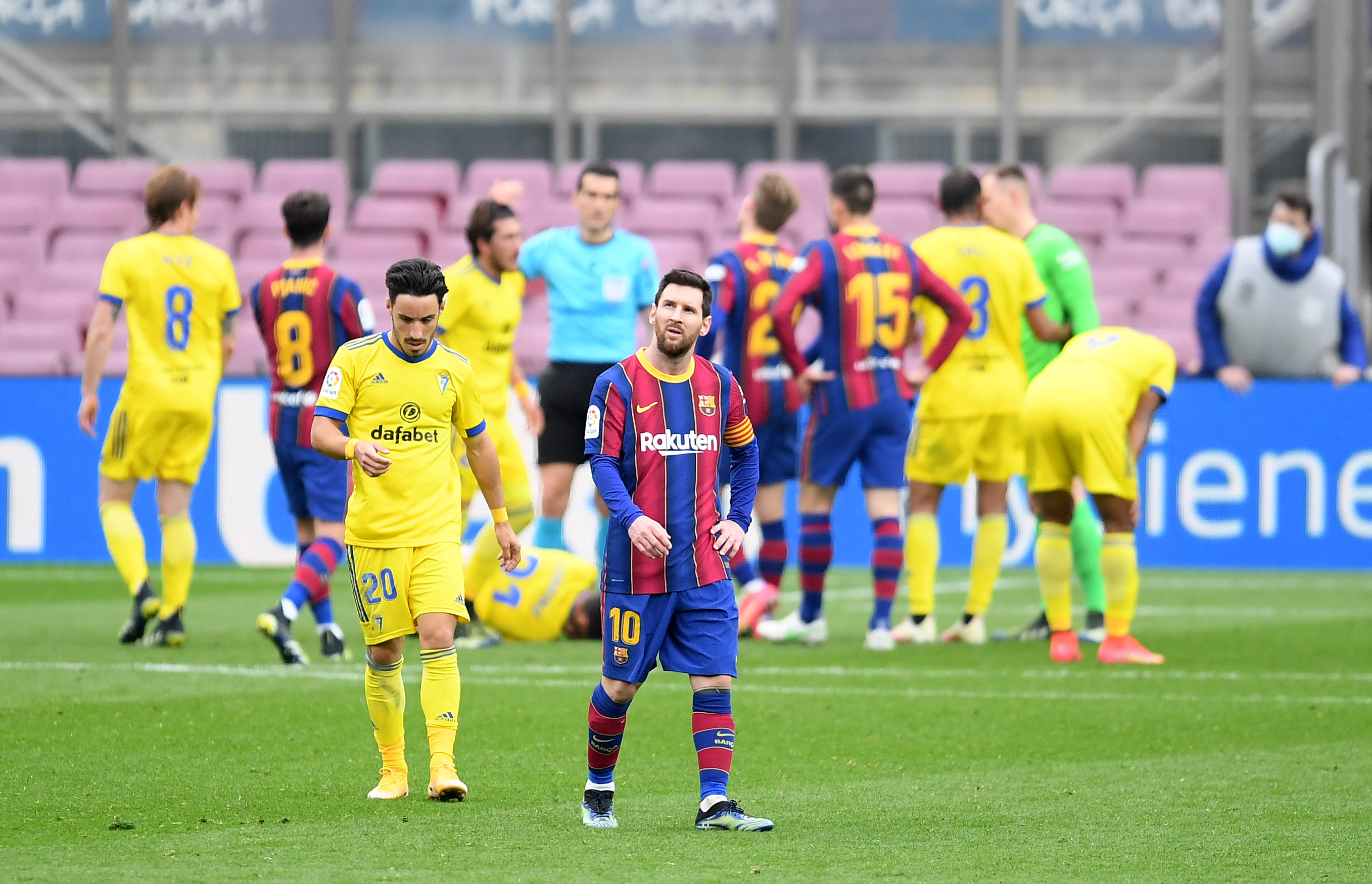 Messi solo y contra todos