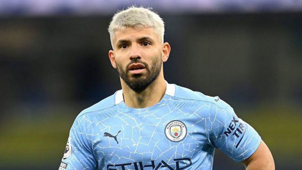 «El ‘Kun’ Agüero arregló por dos&nbsp;años»