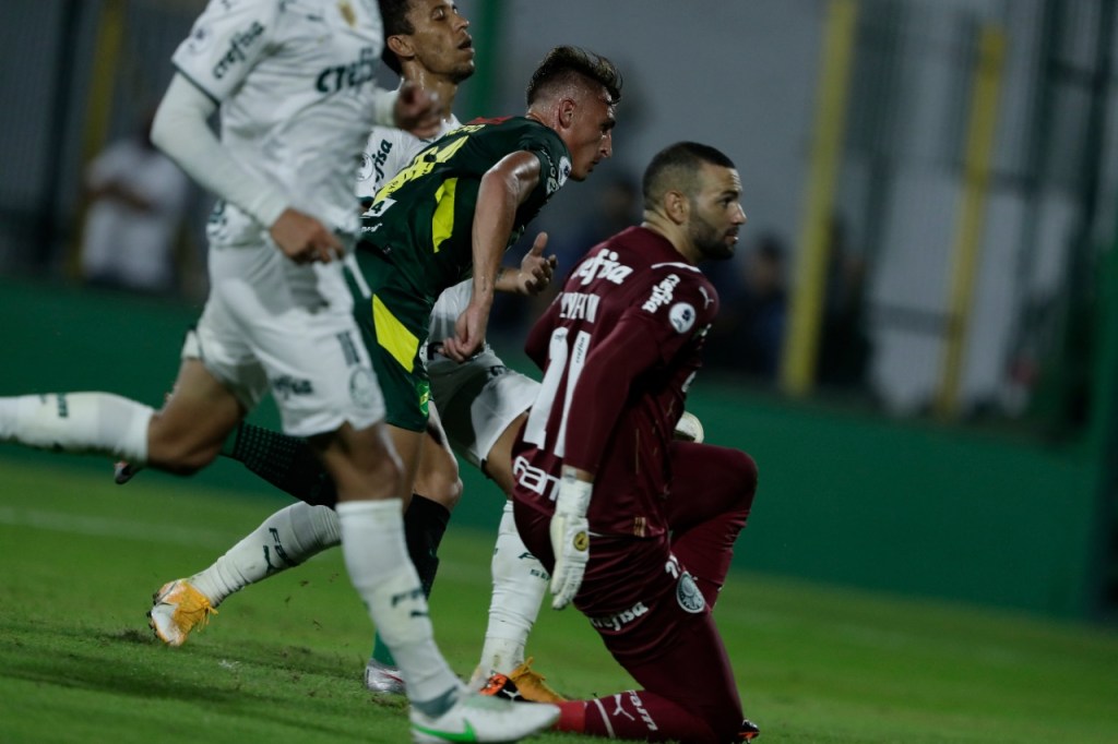 Defensa perdió como local en la ida de la&nbsp;Recopa