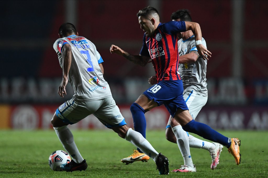 Noche de empates y triunfo para los argentinos en&nbsp;Sudamericana