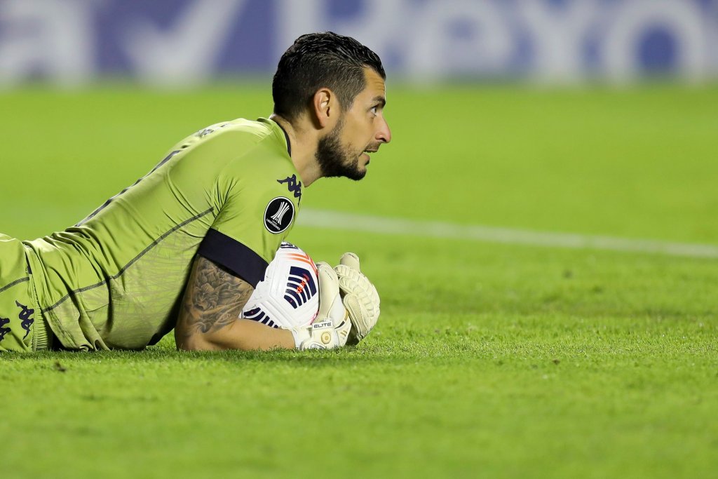 Racing le ganó al Sao Paulo de Crespo y está en&nbsp;octavos