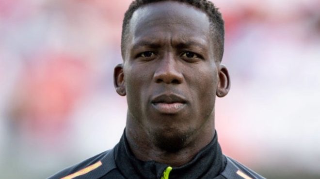 Advíncula, muy cerca de&nbsp;Boca