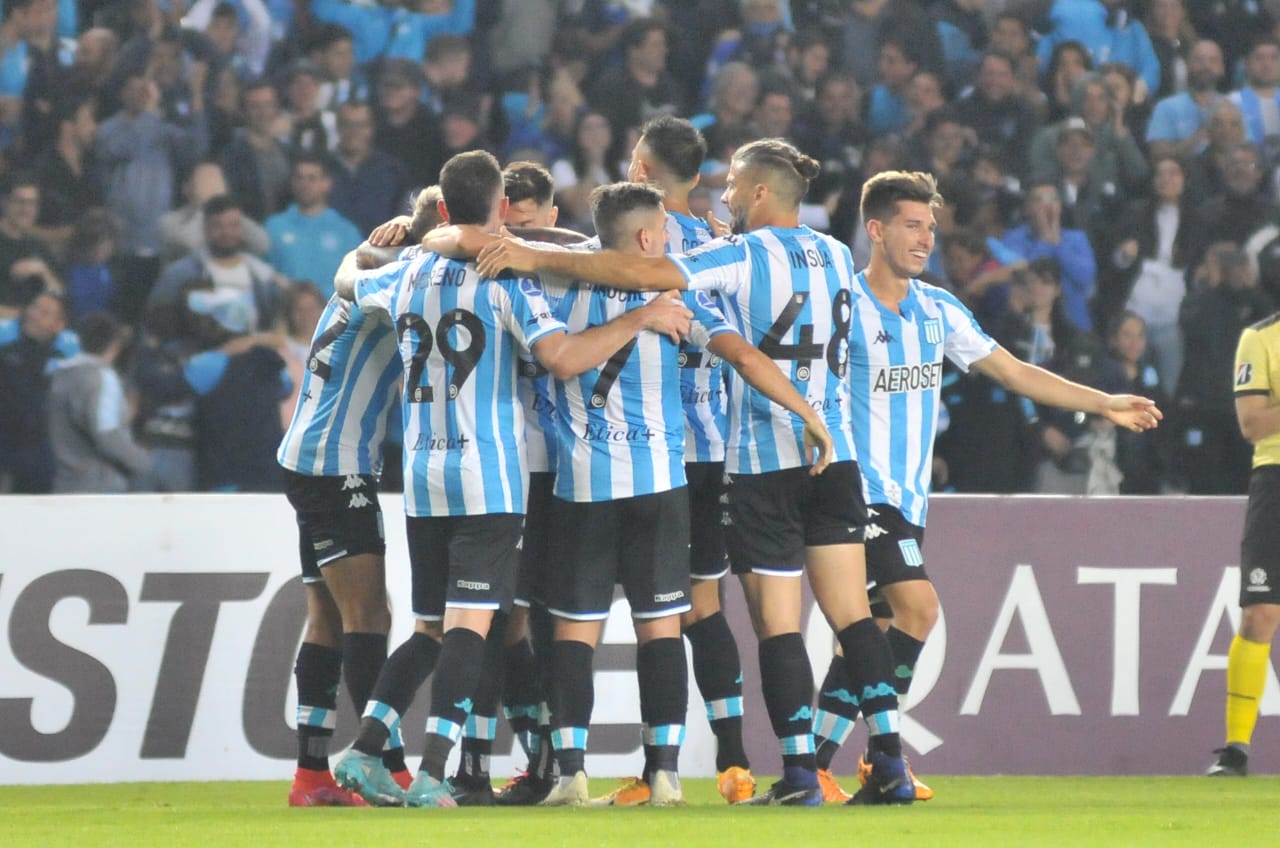 A Racing no lo para nadie