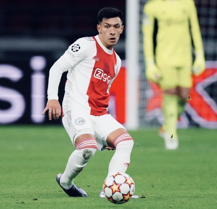 Dos argentinos buscan coronarse este domingo en el fútbol&nbsp;europeo