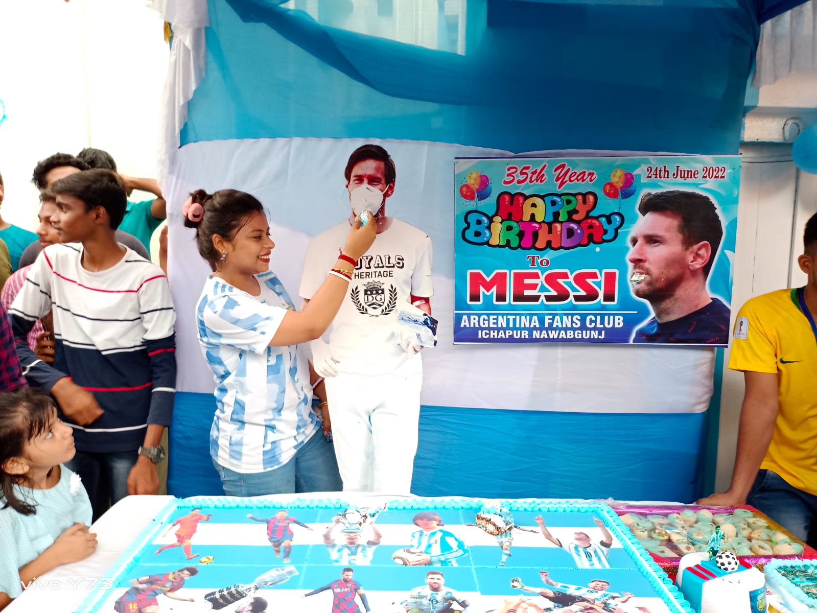 En India se festeja el cumpleaños de Leo
