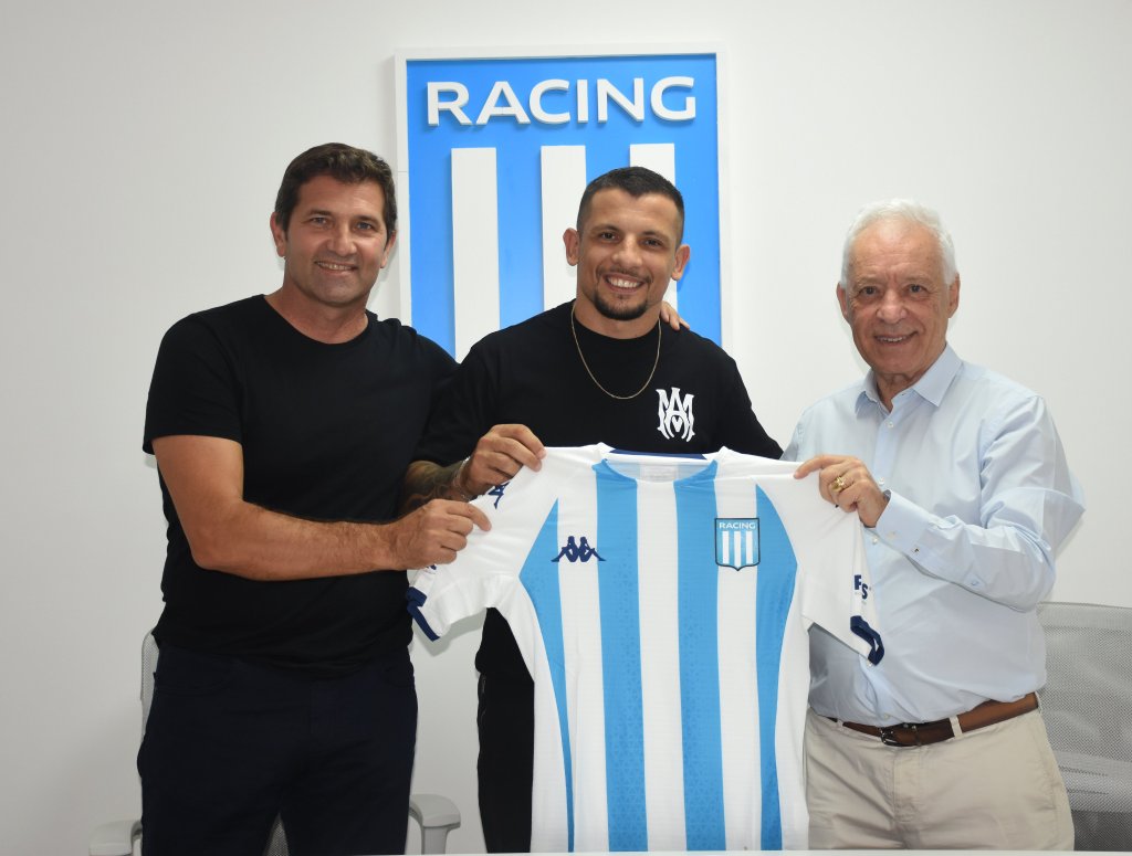 Tras muchas dudas, una figura de Racing renovó su&nbsp;contrato