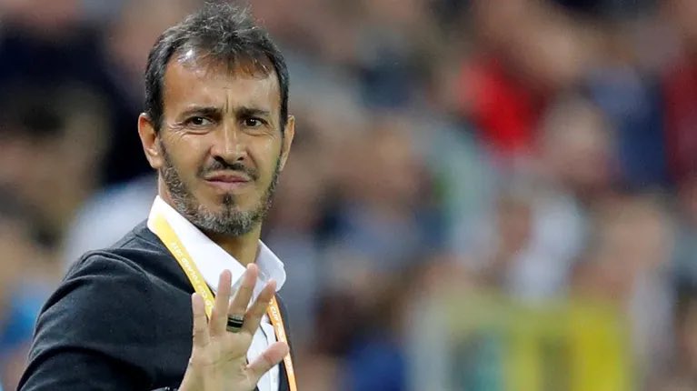 ¿Otro argentino para suceder a Pékerman en Venezuela?