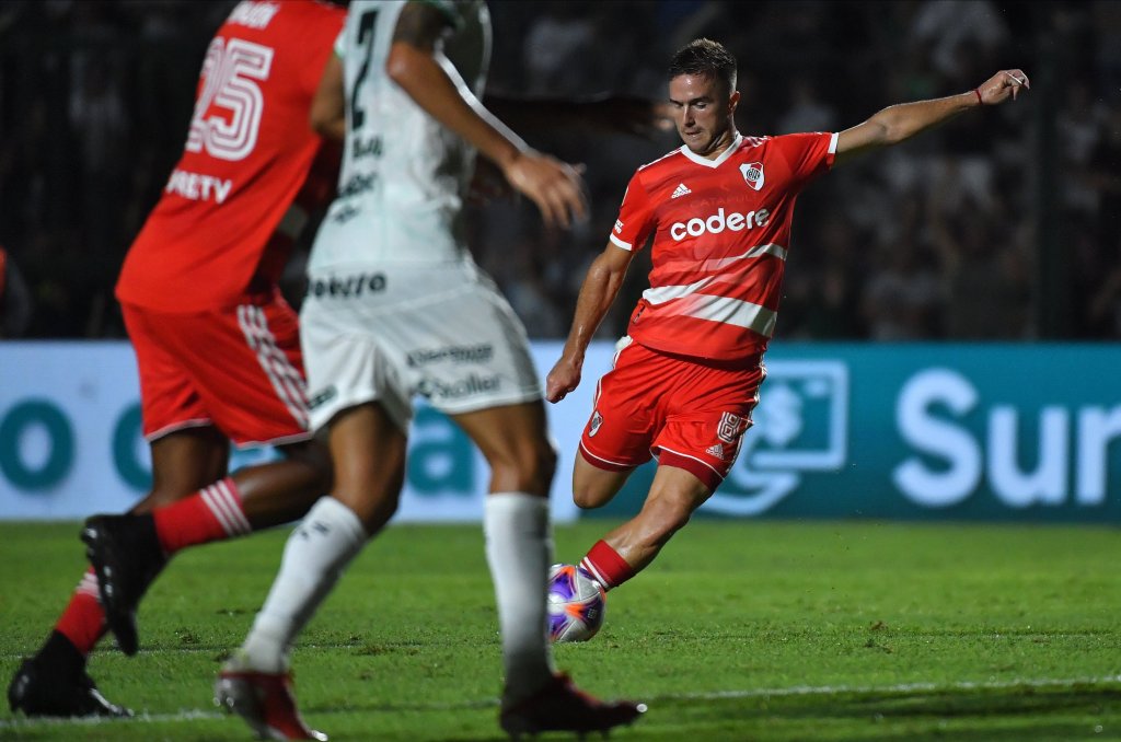 Otra victoria de River que sigue firme en el&nbsp;campeonato
