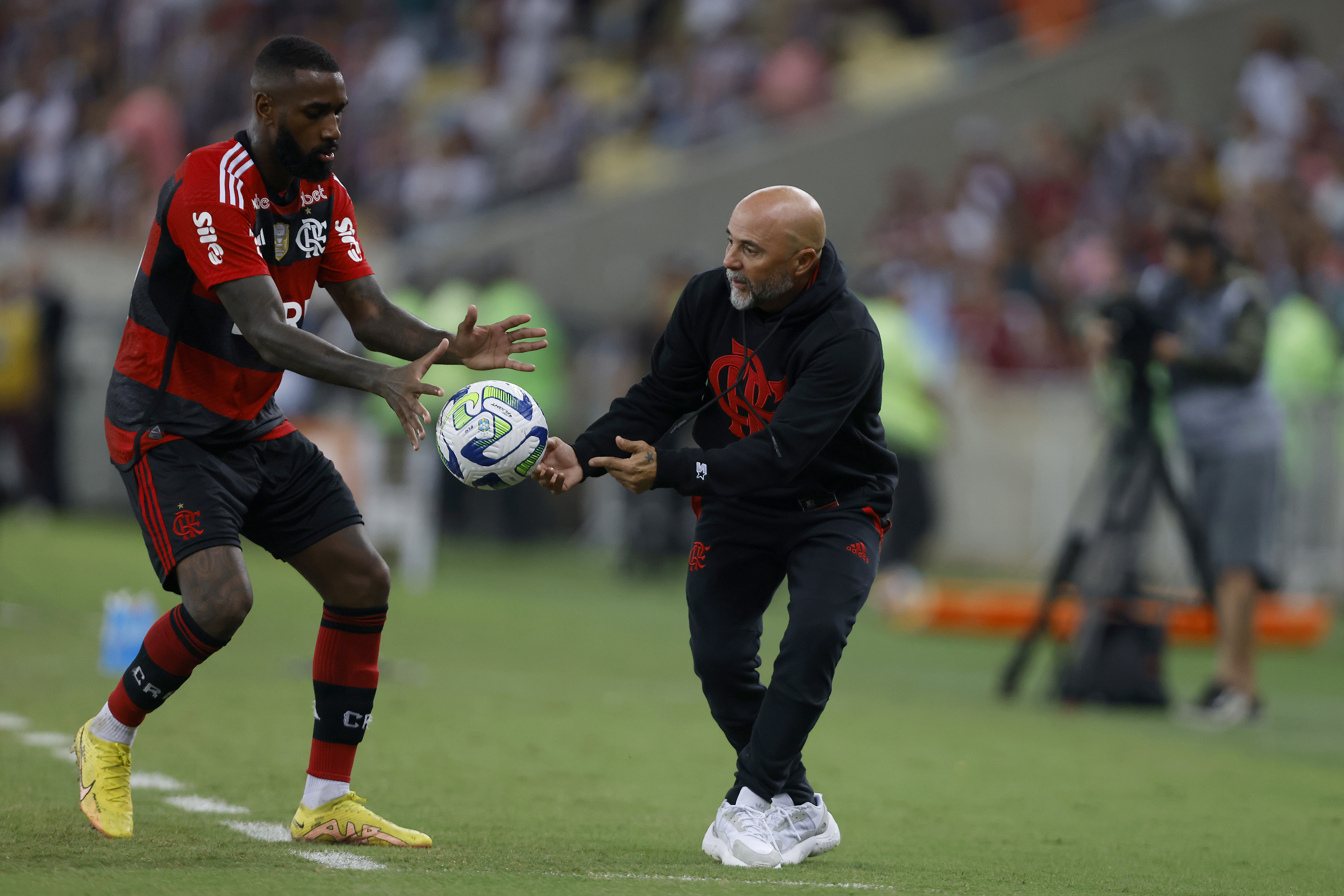 Flamengo de Sampaoli empató en la ida de octavos de Copa do Brasil ante su clásico