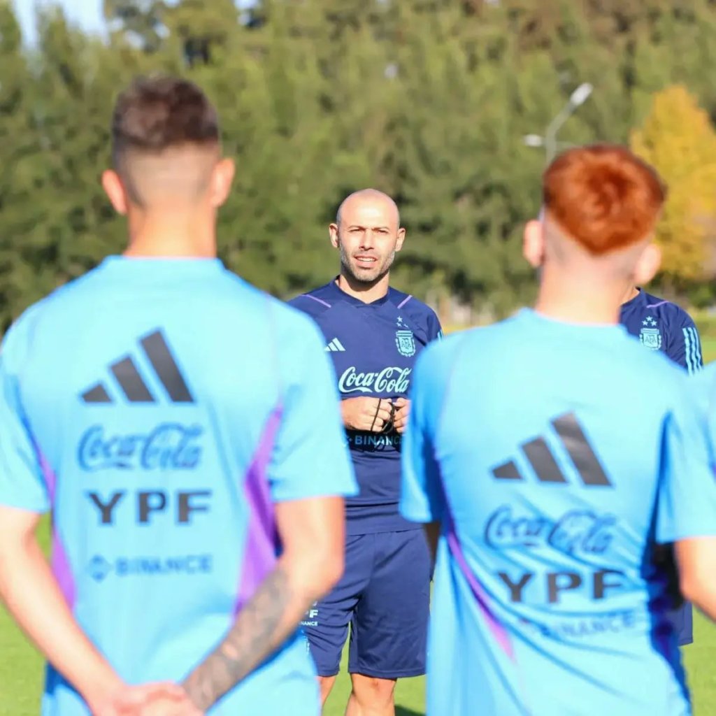 Arranca la revancha de Mascherano con&nbsp;Argentina