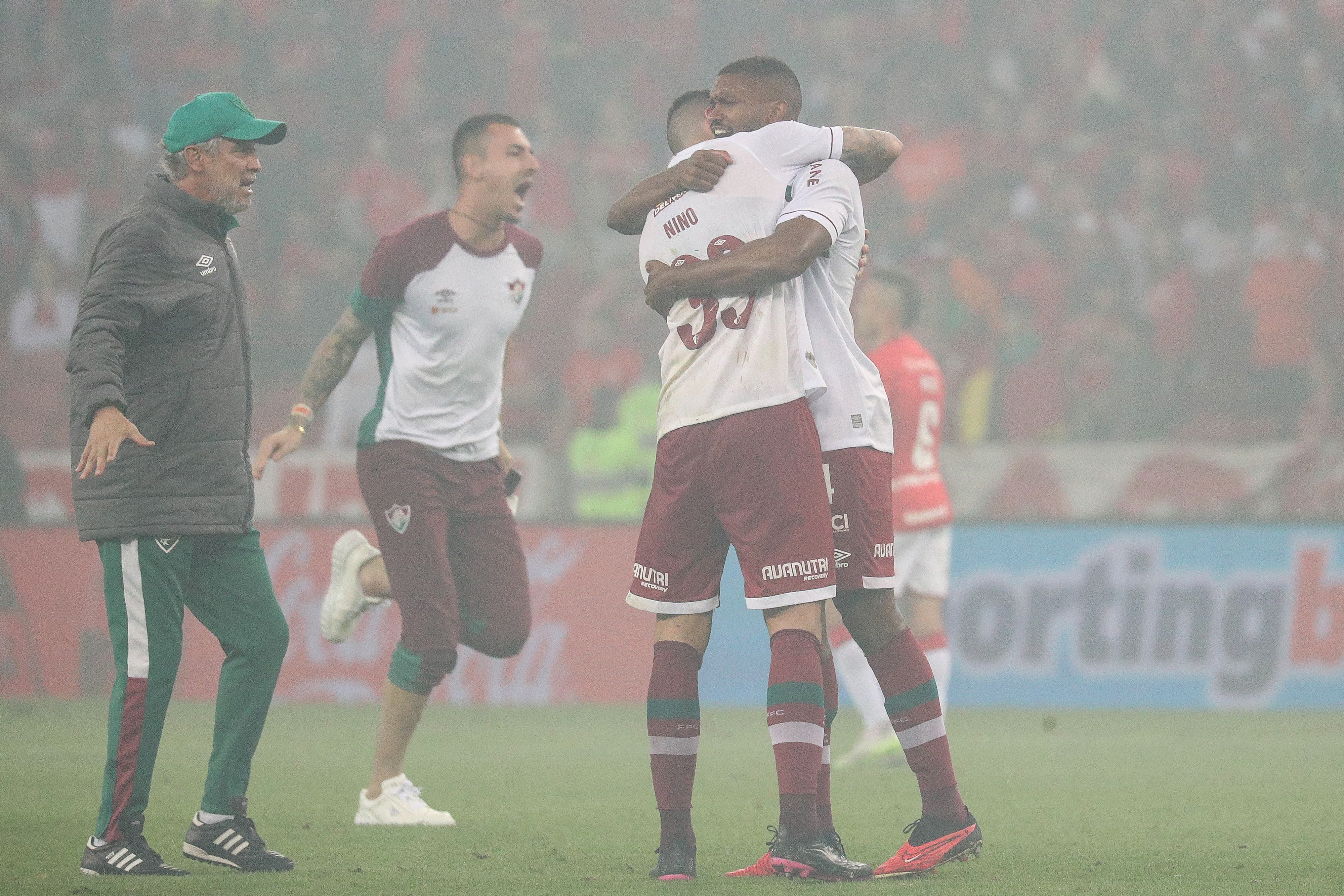 FLUMINENSE DIO LA VUELTA UN PARTIDAZO Y ES FINALISTA DE LA COPA