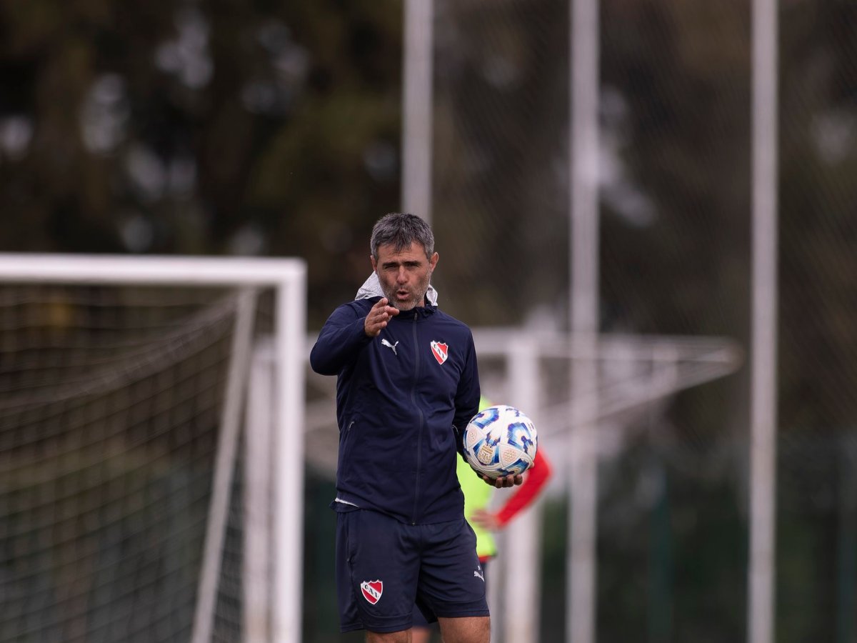 INDEPENDIENTE, CON LA VUELTA DE PAREDES, PERO SIN&nbsp;MONTIEL